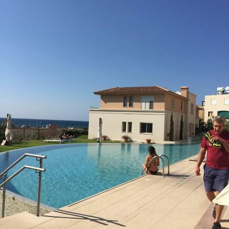Lingna Luxury Apartment Lighthouse Paphos Exterior photo