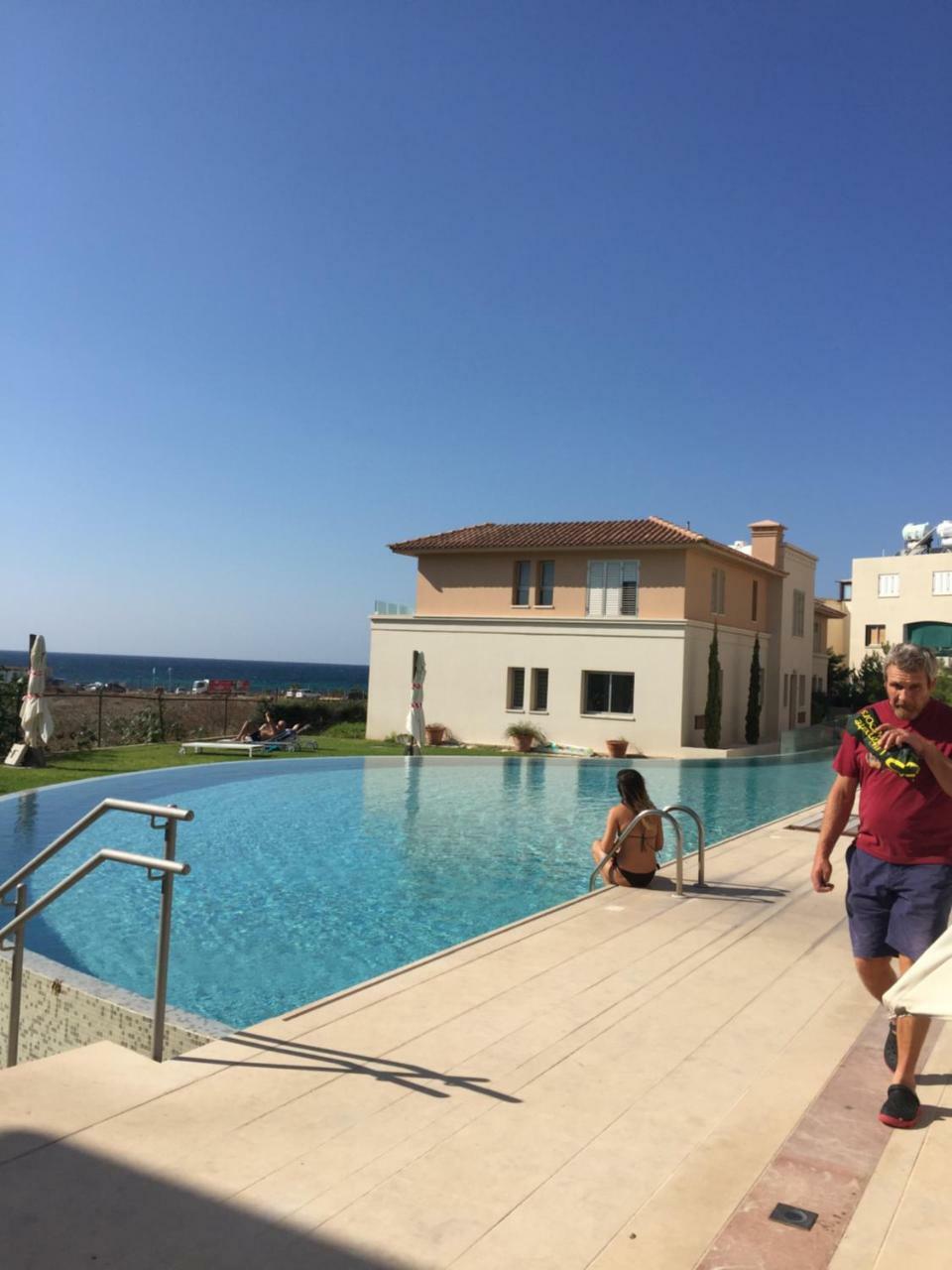 Lingna Luxury Apartment Lighthouse Paphos Exterior photo